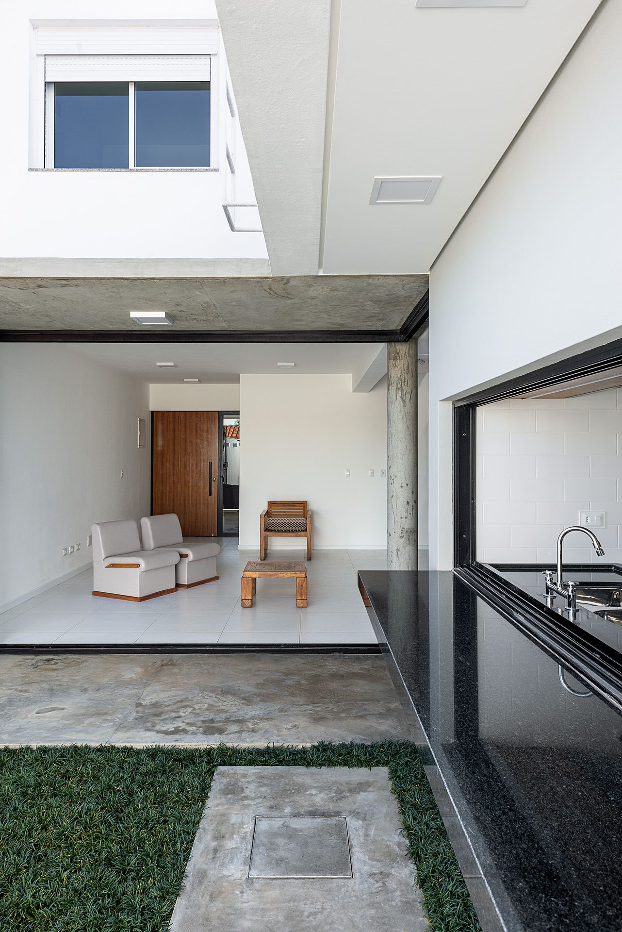 Casas e Comércio RC, Ribeirão Claro, PR