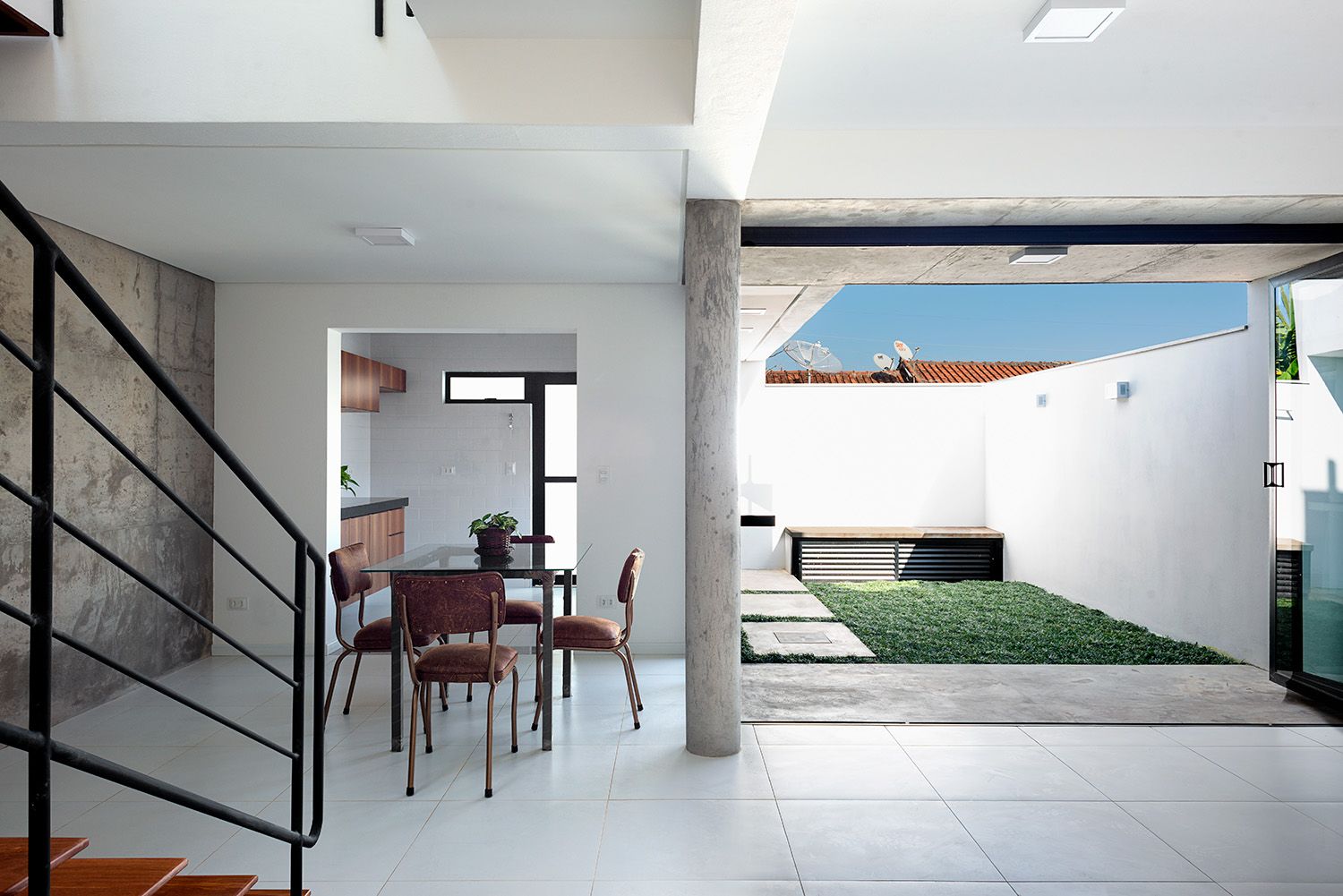 Casas e Comércio RC, Ribeirão Claro, PR